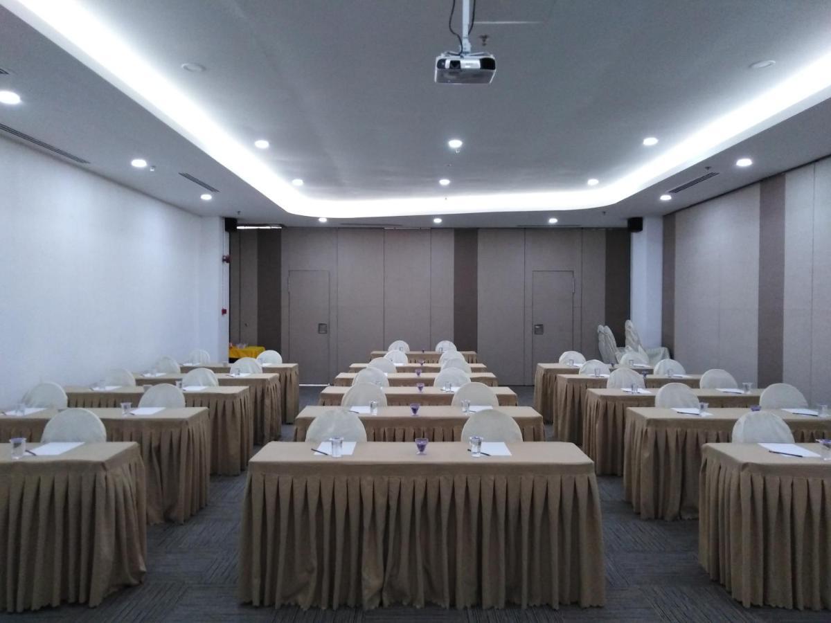 Hotel Langkasuka Langkawi Kuah Exterior foto